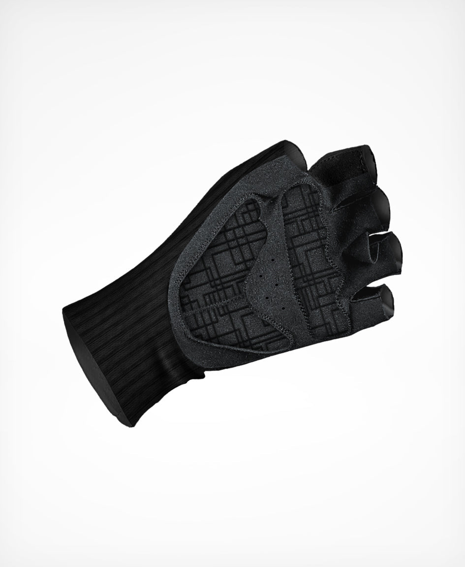 HUUB Aero Cycle Gloves – aerodynamic fit, Dan Bigham design, UCI legal, road and TT tested.